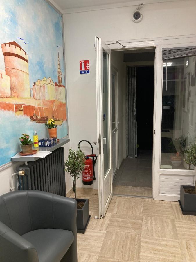 Hotel Les Rosiers La Rochelle (Charente-Maritime) Exterior foto